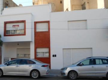 Casa · 3 Ambientes · Casa en Zona Céntrica