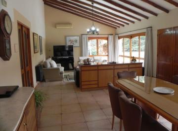Casa · 420m² · 5 Ambientes · 4 Cocheras · Casa en Venta - 5 Dorm. 4 Baños - Cocheras - 30.780 m² - Rama Caída, San Rafael