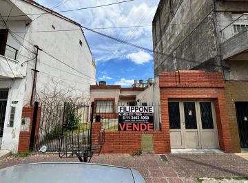 Casa de 3 ambientes, Avellaneda · Casa en Venta de 3 Ambientes en Excelente Ubicacion