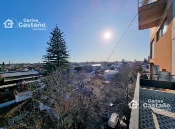 Departamento · 51m² · 3 Ambientes · 1 Cochera · Avellaneda 609 - Piso a 1/c de Av Maipú, a Estrenar con Terraza, Parrilla, 2 Baños y Cochera