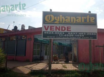 Local comercial · 520m² · 2 Ambientes · 2 Cocheras · Venta de Locales - Acceso Oeste en Rodriguez - Industrial