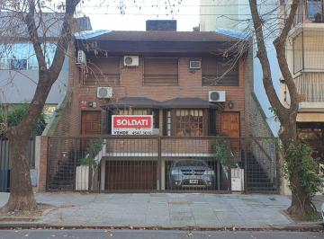 Casa · 214m² · 5 Ambientes · 3 Cocheras · Encantador Dúplex - Villa Urquiza a m Belgrano R. Excelente Estado
