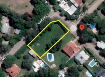 Terreno · 880m² · Venta Terreno Villa Allende B° Condor Alto