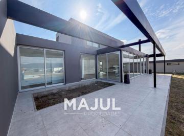 Casa · 210m² · 9 Ambientes · 3 Cocheras · Casa en Venta Puerto del Aguila Potrero de Garay - 4 Dorm. - 3 Baños - Pileta y Asador