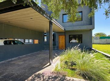 PH · 150m² · 3 Dormitorios · PH en La Calandria