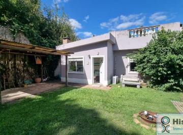 Casa · 63m² · 3 Ambientes · Casa en Venta en El Hermoso Barrio de Vicenzo Chico. Impecable Acceso a Panamericana!