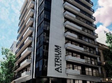 Local comercial , Recoleta · Local Comercial Esquina en Venta - Recoleta