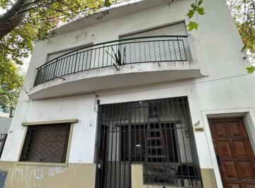 PH · 70m² · 3 Ambientes · Amplio PH 3 Ambientes San Martin Centro