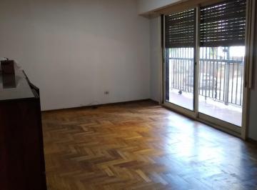 Departamento de 4 ambientes, Colegiales · Colegiales Semipiso 4 Ambientes Dpcias Balcon Patio Cochera