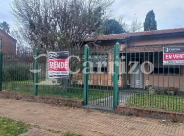 Casa de 4 ambientes, Merlo · Venta de Casa en Sarmiento Al 300. Merlo