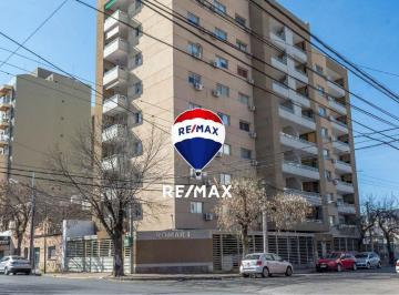 Departamento · 72m² · 3 Ambientes · 1 Cochera · Departamento 2 Dorm Venta Macrocentro con Cochera