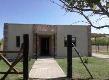 Casa · 61m² · 2 Ambientes · 1 Cochera · Casa a La Venta en San Rafael Villa 25 de Mayo
