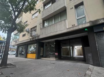 Departamento de 2 ambientes, Lomas de Zamora · Azara Esquina Sáenz! Muy Lindo