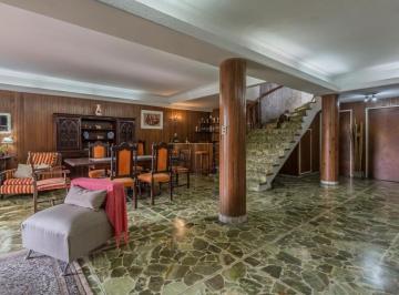 Depósito · 400m² · 5 Ambientes · 10 Cocheras · Venta Casa Galpon Villa Soldati