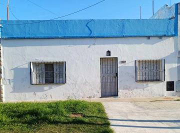 Casa de 3 ambientes, Avellaneda · Casa