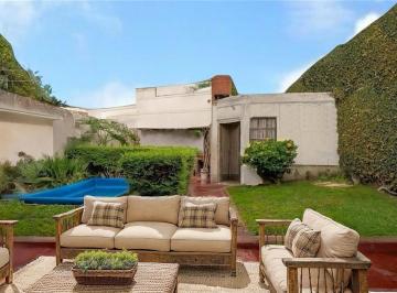 Casa · 132m² · 5 Ambientes · 1 Cochera · Casa · en Venta · 5 Ambientes · con Piscina, Quincho · Villa Domínico, Avellaneda