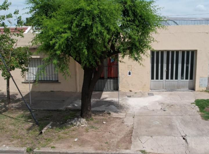 Casa · 100m² · 3 Ambientes · 1 Cochera