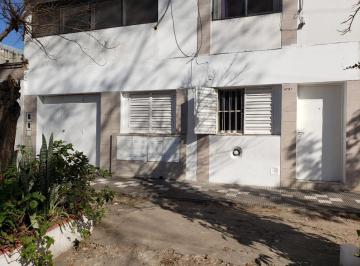 Casa · 55m² · 4 Ambientes · 1 Cochera · Venta - 9 de Julio 4737 - Casa - 3 Dorm. - Azcuenaga - Rosario