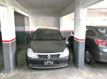 Garage · 15m² · 1 Cochera · Senillosa 200 Cochera Fija Cubierta Piso 6 Caballito