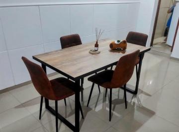 Casa · 143m² · 4 Ambientes · 1 Cochera · Casa en Venta Barrio Saladillo