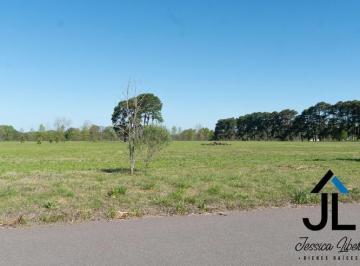 Terreno · 1620m² · Terreno Venta Barrio Pinares Country Club E1 Uf 452
