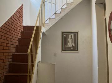 PH de 2 ambientes, Parque Patricios · Av Caseros 2682