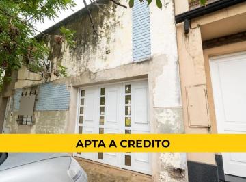 Casa · 100m² · 5 Ambientes · 1 Cochera · Casa en Sargento Cabral