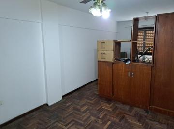 Foto · Centro - Dean Funes 746 - Monoambiente con Divisorio
