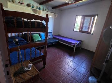 Casa de 3 ambientes, Caima · Casa Quinta en Venta, Ubicada en La Liguria Caima