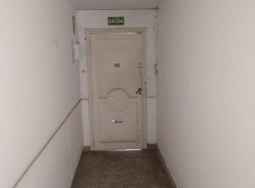 Local comercial · 2 Dormitorios · Amplia Propiedad en Alquiller Vivienda Familiar o Comercial