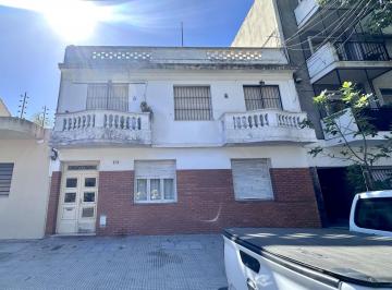 Departamento · 48m² · 3 Ambientes · ¡Departamento de 3 Ambientes 1 Piso por Escalera!