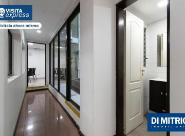 PB- Acceso · ¡Local con Vivienda! Adapta Este Inmueble Segun Tu Gusto