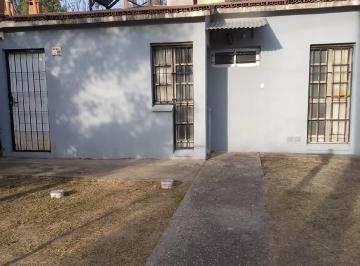 Casa de 3 ambientes, Córdoba · Casa 1 Dormitorio Para Ampliar en Venta en Barrio Jardin Horizonte