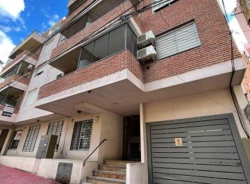Departamento de 3 ambientes, Córdoba · Departamento en Venta un Dormitorio - Artigas 450 - Centro