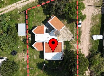 Casa de 4 ambientes, Villa Lago Azul · Casa de Dos Dor, y Piscina con Vista Al Lago en Bº Semi Privado Lago Azul