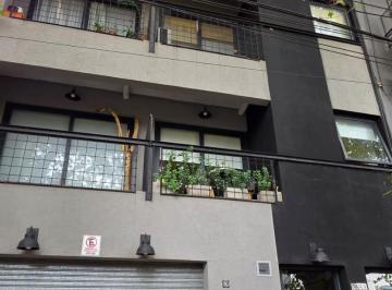 Departamento de 2 ambientes, Villa Urquiza · 2 Amb C/coch Fja Cub.