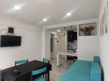 Departamento de 2 ambientes, Mar del Plata · Venta Depto 2 Amb con Balcón Reciclado y Amoblado en Plaza Colón