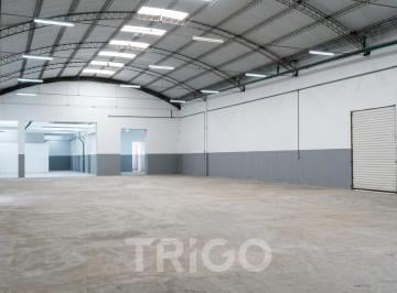 Bodega-Galpón · 2555m² · 4 Ambientes · 4 Cocheras · Galpón en Venta en General San Martin, Proximo a Av General Paz