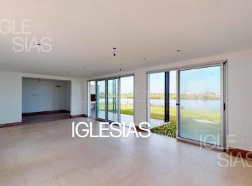 Casa · 239m² · 5 Ambientes · 2 Cocheras · Casa a La Laguna en Venta Barrio Muelles, Puertos del Lago