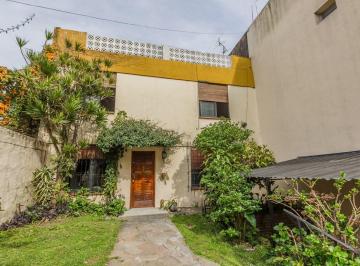 Casa · 151m² · 4 Ambientes · 1 Cochera · Casa en Venta en Saavedra, Capital Federal, Buenos Aires