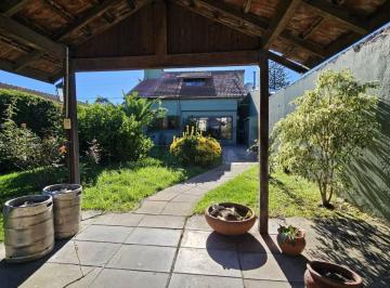 Casa · 183m² · 5 Ambientes · Venta Casa 5 Ambientes en Padua Gran Potencial Sobre Lote de 420 m²