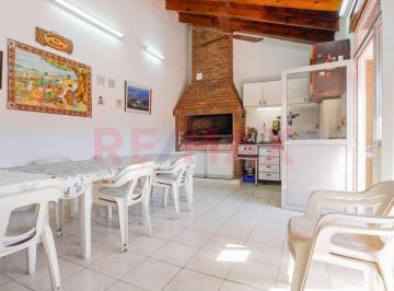 PH · 98m² · 4 Ambientes · Venta PH T/casa. Terraza Quincho Parque Chacabuco
