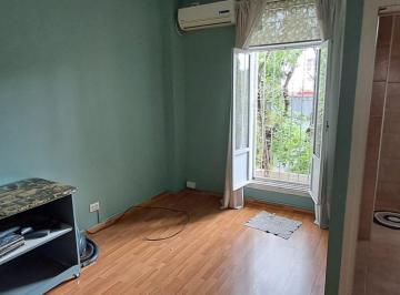 PH de 1 ambiente, Parque Patricios · PH en Alquiler de 1 Dormitorio en Parque Patricios