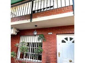 Casa de 3 ambientes, Moreno · Dúplex en Venta