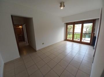 Departamento · 60m² · 3 Ambientes · 1 Cochera · Alquiler 24 Meses. 3 Ambientes en Vicente Lopez y Alem, Balcón Saliente