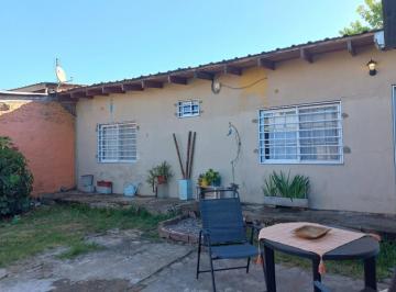 Casa · 55m² · 2 Ambientes · 1 Cochera · Departamento en Claypole