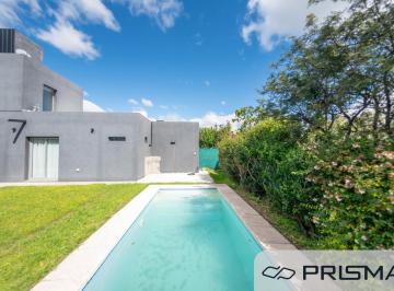 Casa · 275m² · 15 Ambientes · 2 Cocheras · Las Cañitas