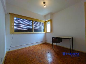 Departamento · 32m² · 2 Ambientes · H. Yrigoyen Al 2600. Luminoso Depto. 2 Amb. en Alquiler.