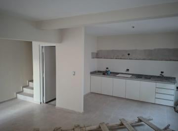 Departamento de 4 ambientes, Villa Nueva · Duplex en Complejo Cerrado en Villa Nueva - Gllen