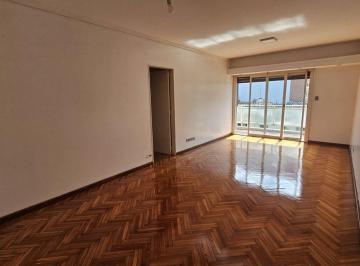 Departamento · 64m² · 3 Ambientes · 1 Cochera · Alquiler Departamento 3 Ambientes con Cochera